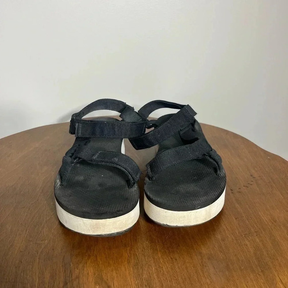 Teva Flatform Universal Velcro Sandal Size 9 - Picture 2 of 7